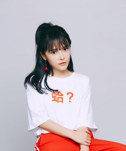 era徐可（穿越时代的音乐女王，她的成长与辉煌）