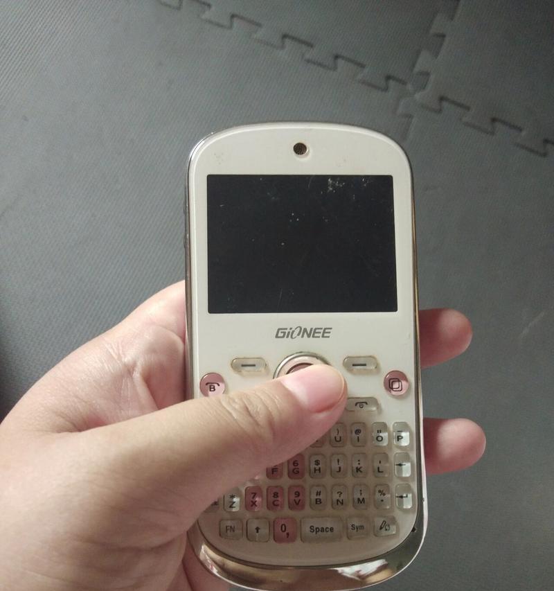 金立手机的产品特点和用户评价（以金立手机怎么样为例，探索高性价比手机的优势和局限性）