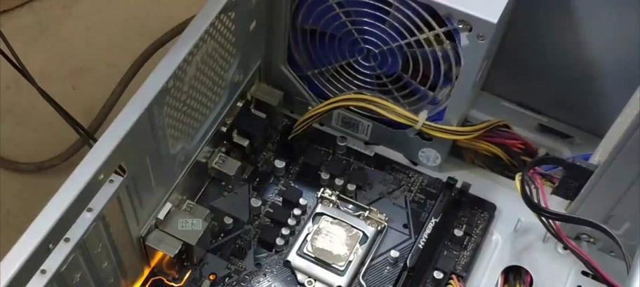 电脑启动显示CPU错误，解决方法大揭秘（CPU错误解决方案，快速修复您的电脑问题）